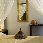 Casa Liquilab 3* تريكاس