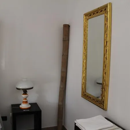 Casa Liquilab Bed & Breakfast *