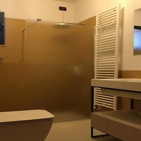 Casa Liquilab 3* トリカーゼ